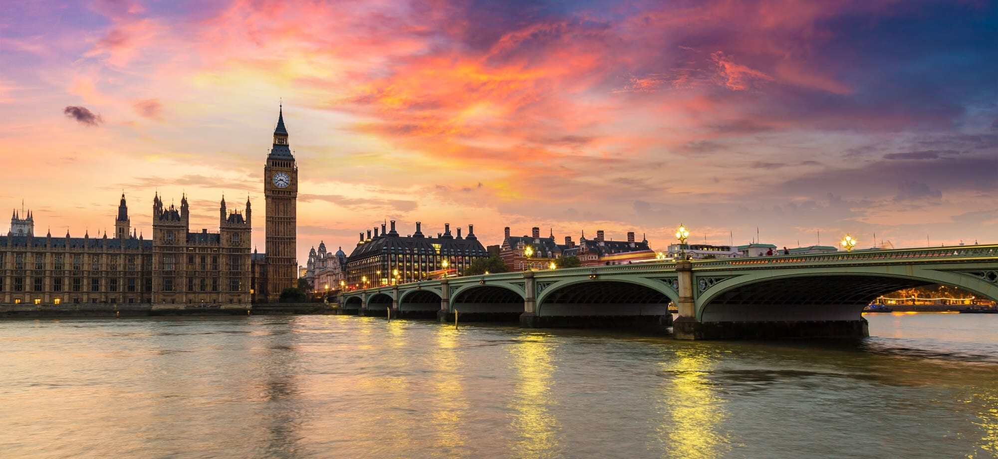 London looks beautiful ahead of a violet sunset