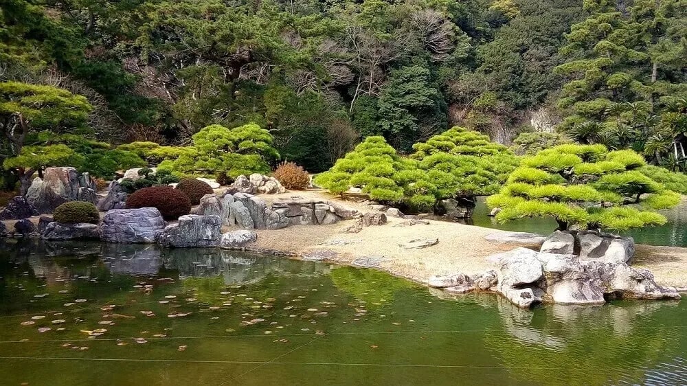 ritsurin-garden-takamatsu-kagawa-japan