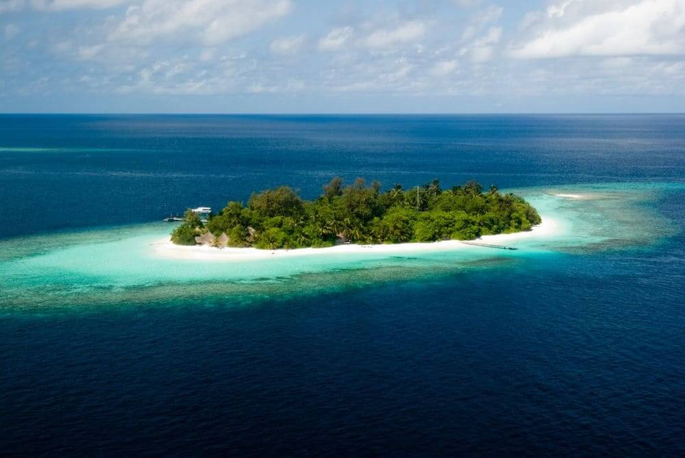 aerial view of an island in the maldives