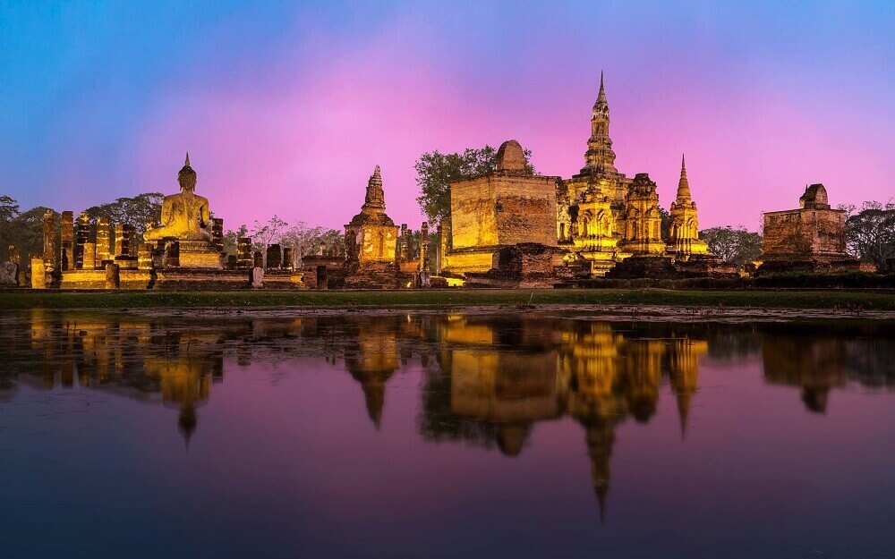 Grand Indochina Explorer - Phra Nakhon Si at Ayutthaya in Thailand